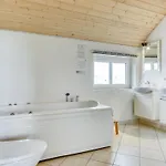 Sigbritt - 100m From The Sea By Interhome *