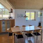 Дом отдыха Sigbritt - 100m From The Sea By Interhome