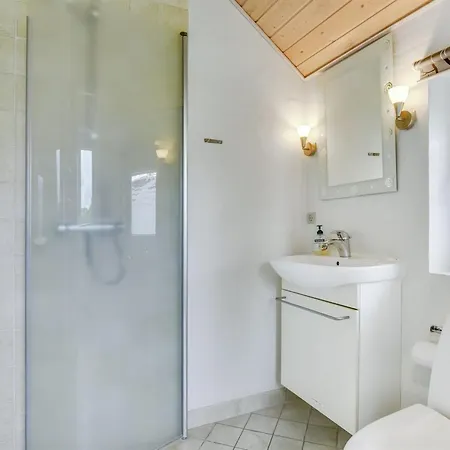 Nyaraló Sigbritt - 100m From The Sea By Interhome Broager