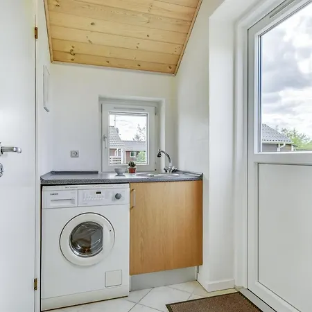 Sigbritt - 100m From The Sea By Interhome *